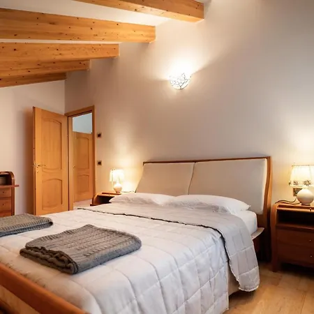 Lägenhet La Casa Di Terlago 2